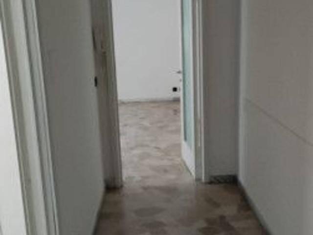 Ufficio in affitto a Voghera, Lombardia