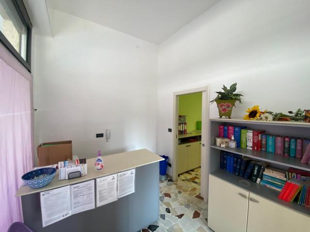 Ufficio in vendita a Unione dei comuni Valli del Reno, Lavino e Samoggia, Zola Predosa
