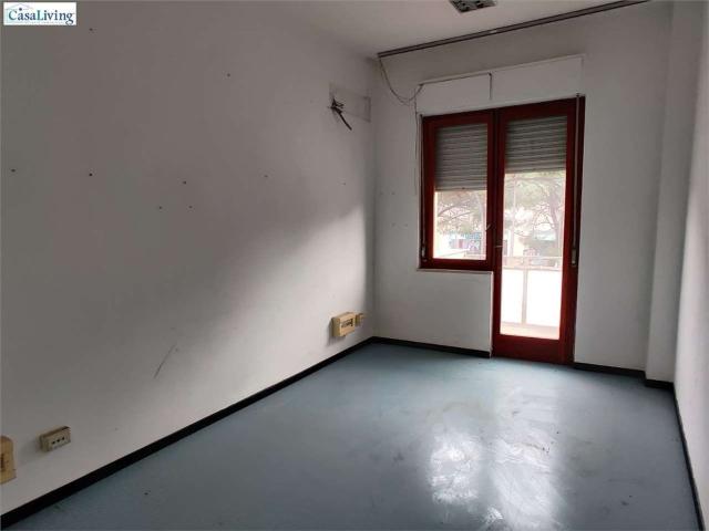 Ufficio in affitto a VI Circoscrizione, Palermo