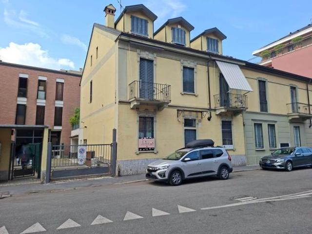 Ufficio in affitto a Milano, Lombardia