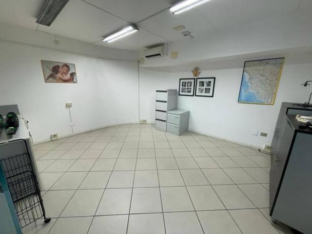 Ufficio in affitto a San Giuliano Terme