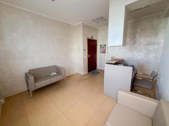 Ufficio in affitto a Ospedaletto, Pisa