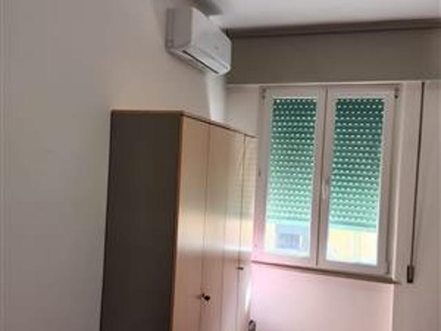 Ufficio in affitto a Cascina