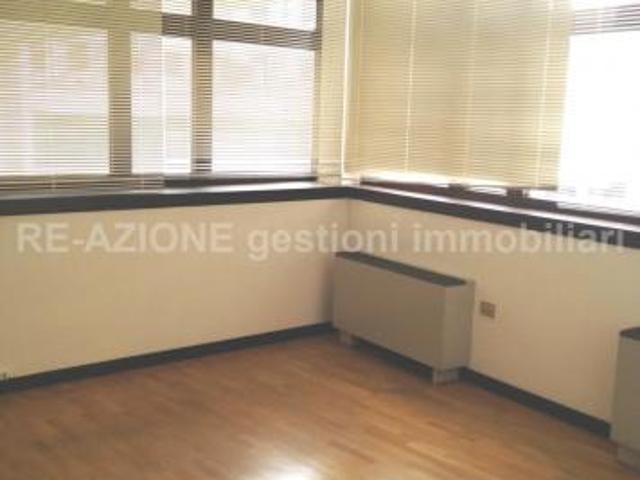 Ufficio in affitto a Vicenza, Veneto