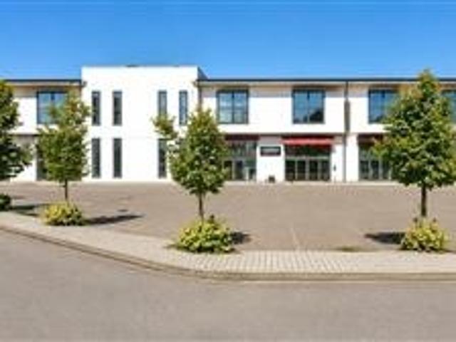 Ufficio in vendita a Villaggio Piaggio, Pontedera