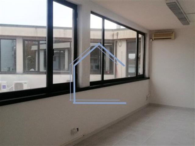 Ufficio in vendita a Fontanini, Viareggio
