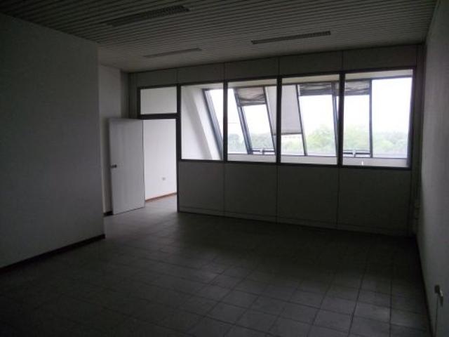 Ufficio in vendita a Re, Reggio Emilia