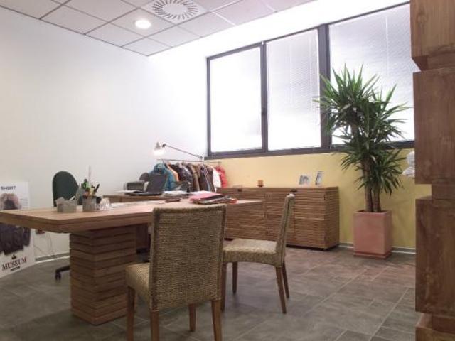 Ufficio in vendita a Abano Terme Bagni, Veneto