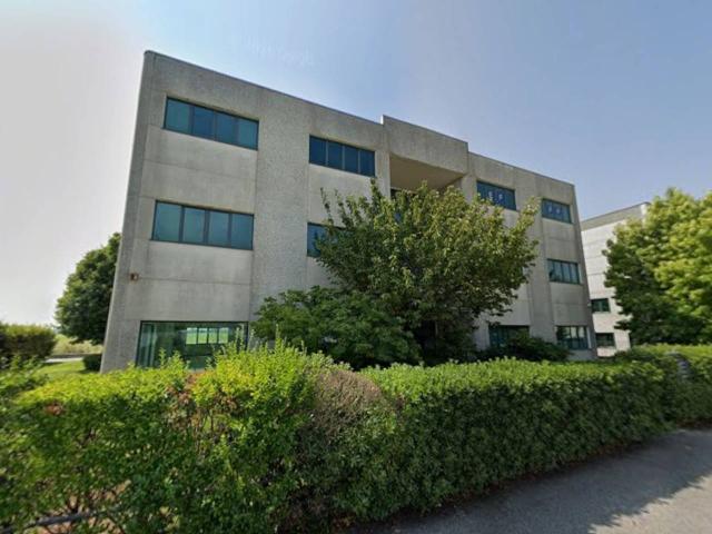 Ufficio in vendita a Acquafredda, Lombardia