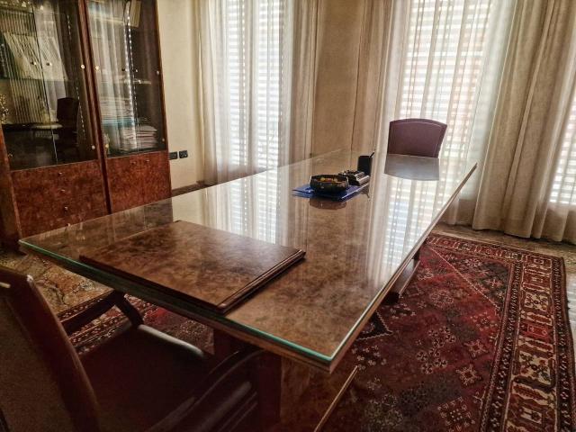 Ufficio in vendita a Borgo Dolomiti, Adria