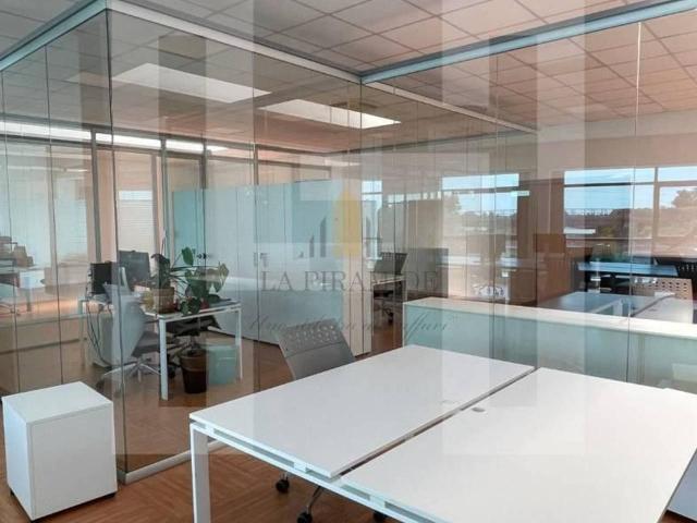 Ufficio in vendita a Sant'Agostino, Albignasego