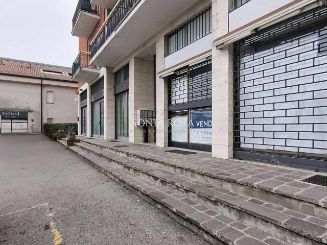 Ufficio in vendita a Almenno San Salvatore, Bergamo