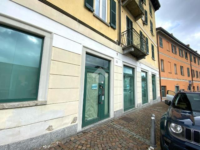 Ufficio in vendita a Alzate Brianza, Lombardia