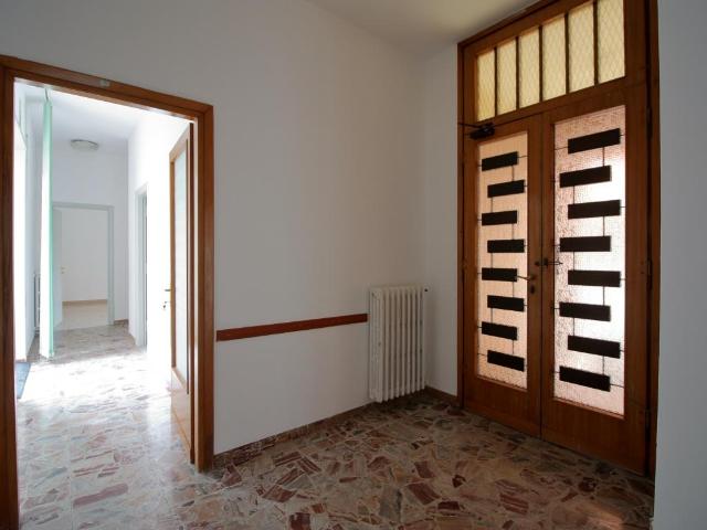 Ufficio in vendita a Amelia, Umbria