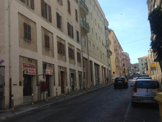 Ufficio in vendita a Santo Stefano, Marche