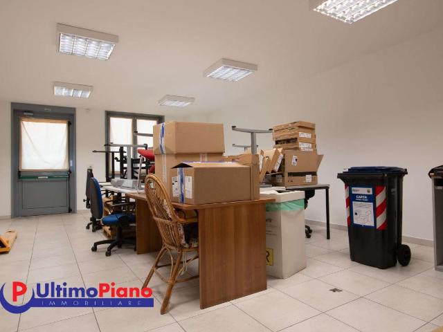 Ufficio in vendita a Aosta