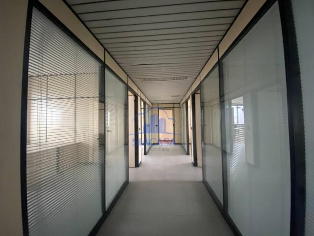Ufficio in vendita a Arcore, Lombardia