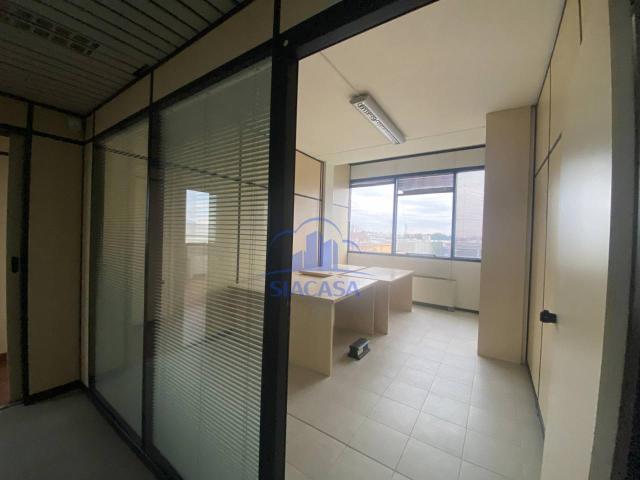 Ufficio in vendita a Arcore, Lombardia
