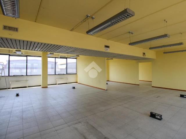 Ufficio in vendita a Cascina del Bruno, Arcore