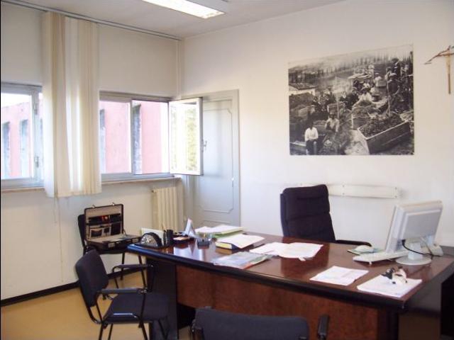 Ufficio in vendita a Marche, Ascoli Piceno