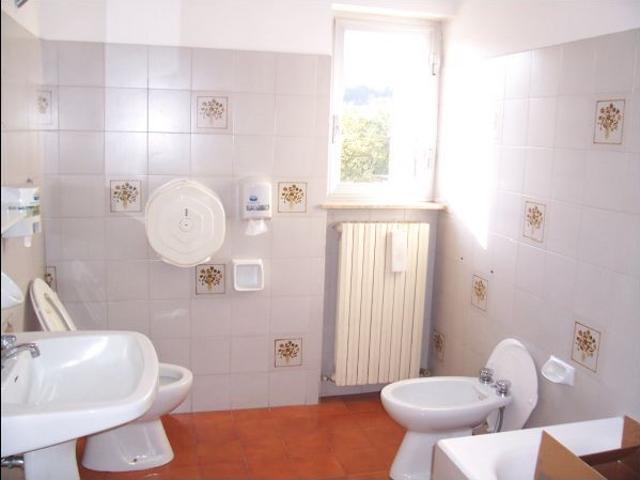 Ufficio in vendita a Marche, Ascoli Piceno