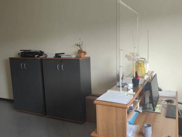 Ufficio in vendita a Assisi, Umbria