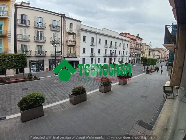 Ufficio in vendita a Avellino