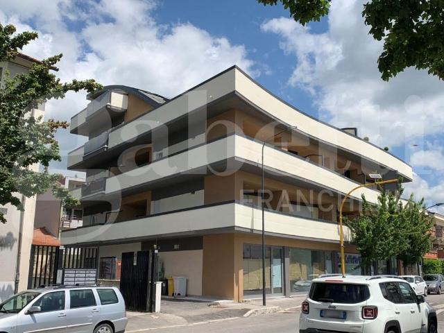 Ufficio in vendita a Avezzano, Abruzzo