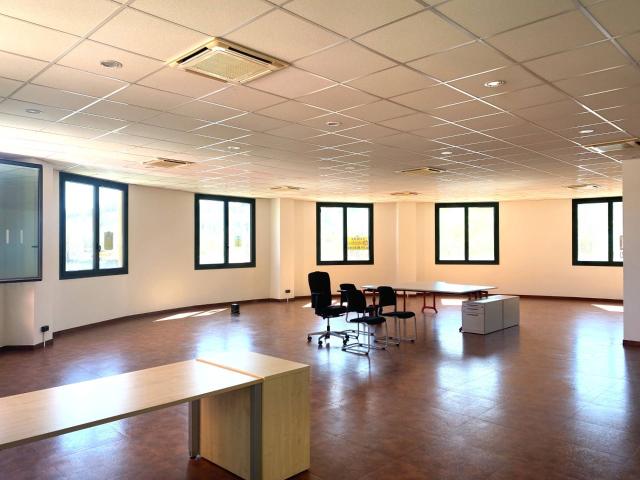 Ufficio in vendita a Grangia, Piemonte