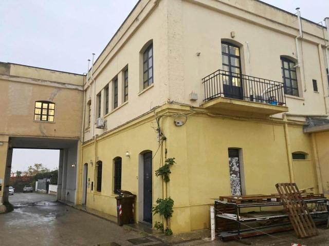 Ufficio in vendita a Bari