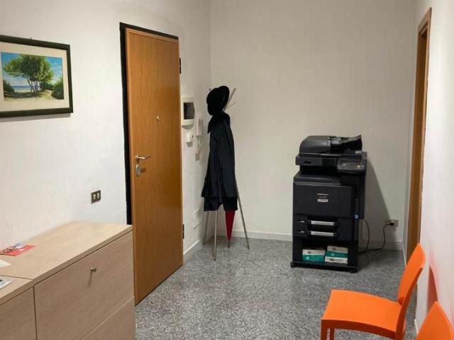 Ufficio in vendita a Picone, Bari