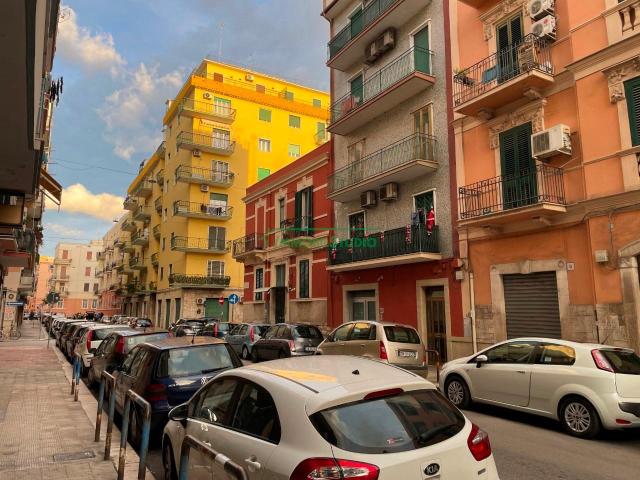 Ufficio in vendita a Municipio 1, Puglia