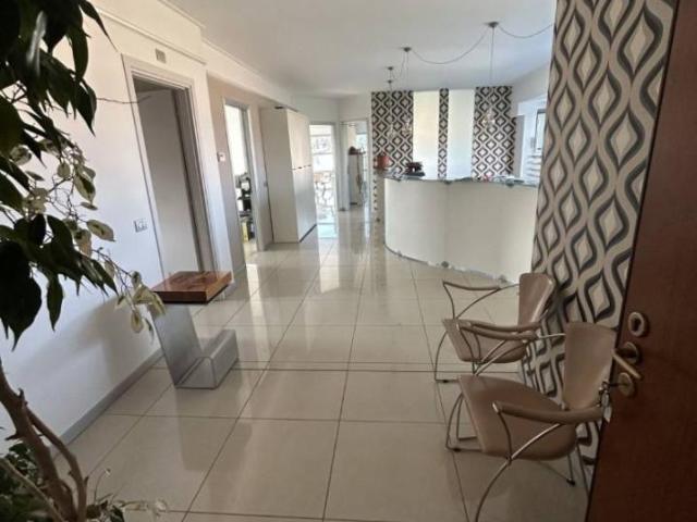 Ufficio in vendita a Poggiofranco, Bari