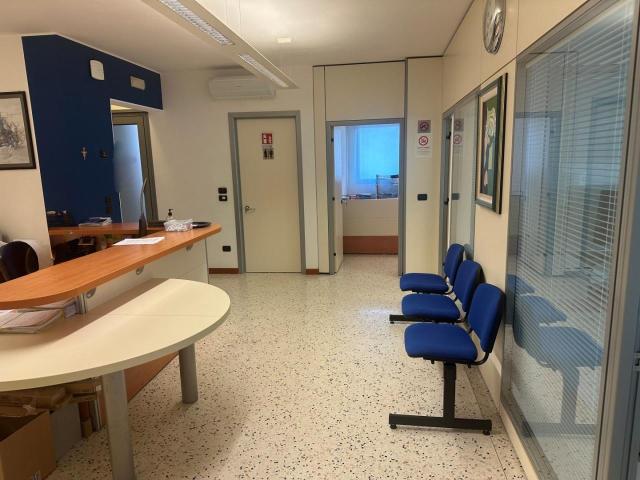 Ufficio in vendita a Borgo Vittorio Veneto, Bassano Del Grappa