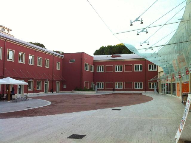 Ufficio in vendita a Santa Lucia, Bastia Umbra