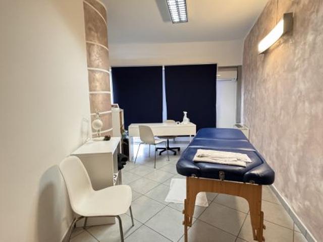 Ufficio in vendita a Olevano Sul Tusciano, Campania
