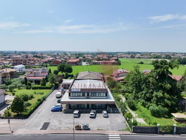 Ufficio in vendita a Bedizzole, Lombardia