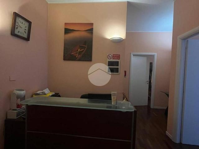 Ufficio in vendita a Bergamo, Lombardia
