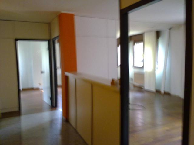 Ufficio in vendita a Borgo Palazzo, Bergamo