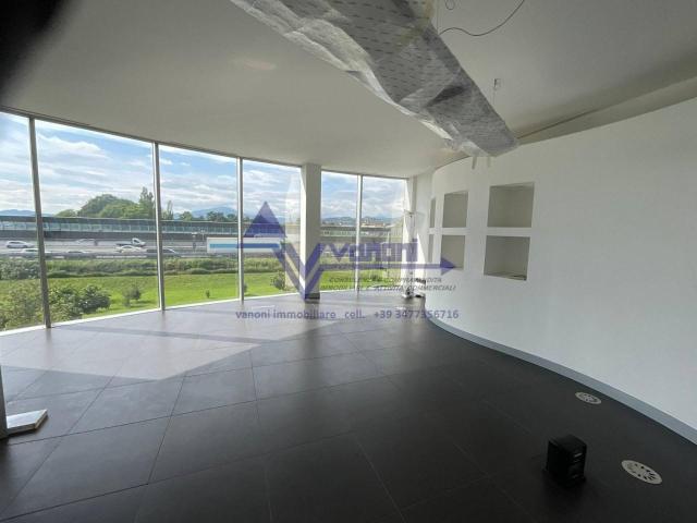 Ufficio in vendita a Bergamo, Lombardia
