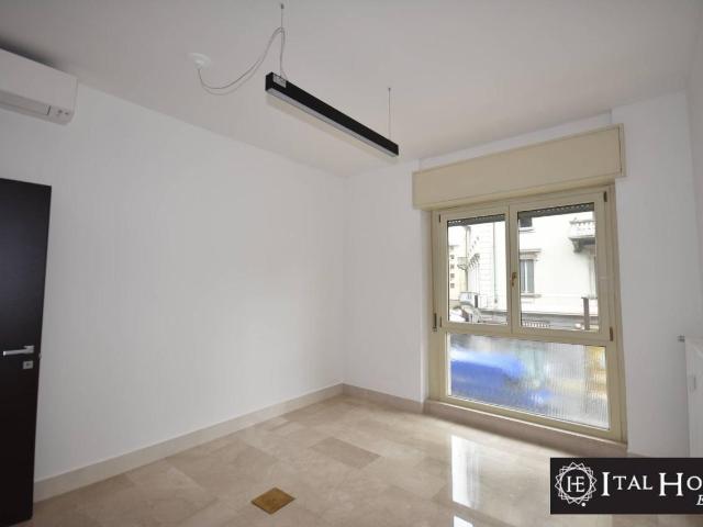Ufficio in vendita a Città Alta, Bergamo