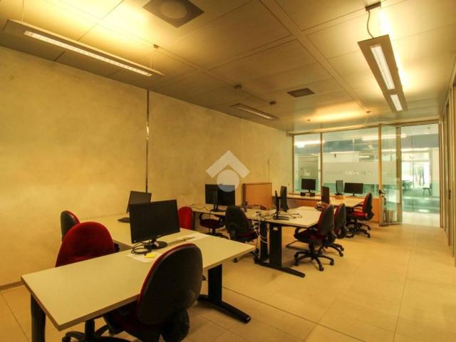 Ufficio in vendita a Bergamo, Lombardia