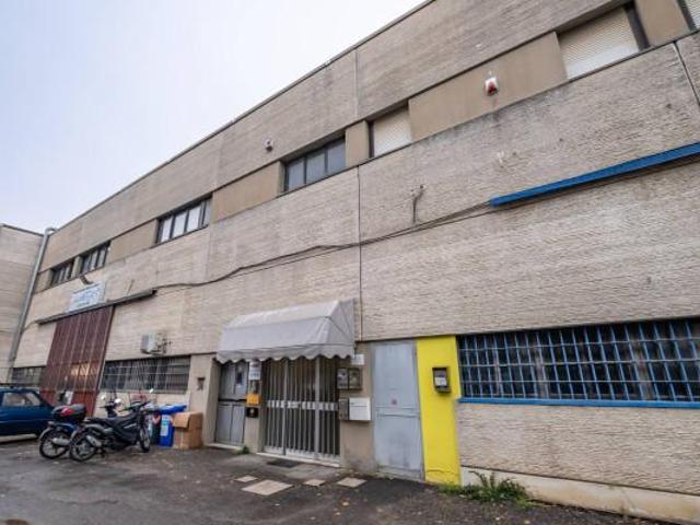 Ufficio in vendita a San Nicolò di Villola, Bologna
