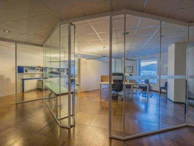 Ufficio in vendita a Centro-Piani-Rencio - Zentrum-Bozner Boden-Rentsch, Bolzano - Bozen