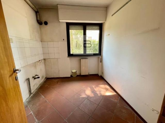 Ufficio in vendita a Unione dei comuni Media Valle del Serchio, Borgo A Mozzano