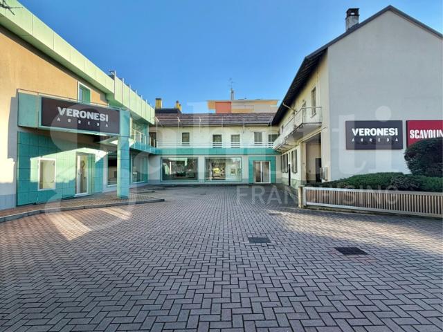 Ufficio in vendita a Bovisio, Bovisio Masciago
