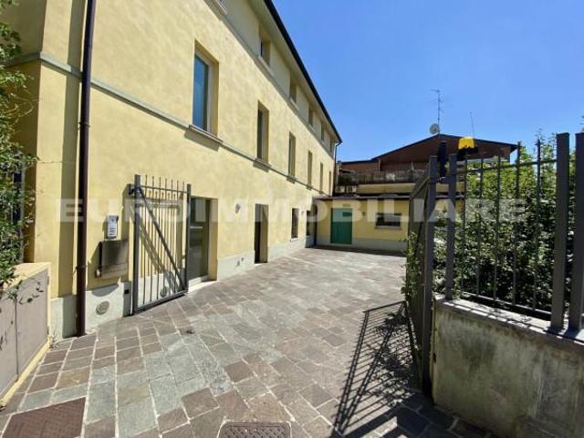 Ufficio in vendita a Zona Sud, Brescia