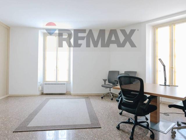Ufficio in vendita a Centro Storico Sud, Brescia