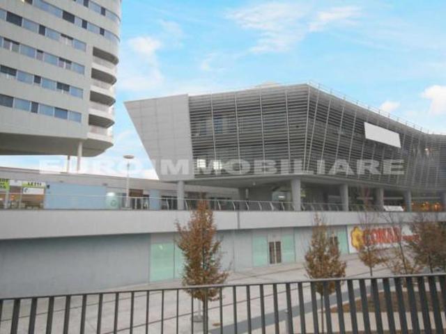 Ufficio in vendita a Zona Nord, Brescia