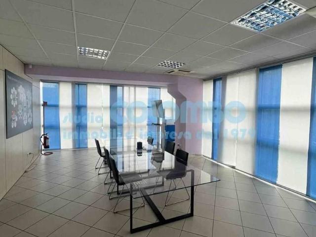 Ufficio in vendita a Zona Sud, Brescia